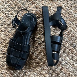 Zara Leather Fisherman Sandal